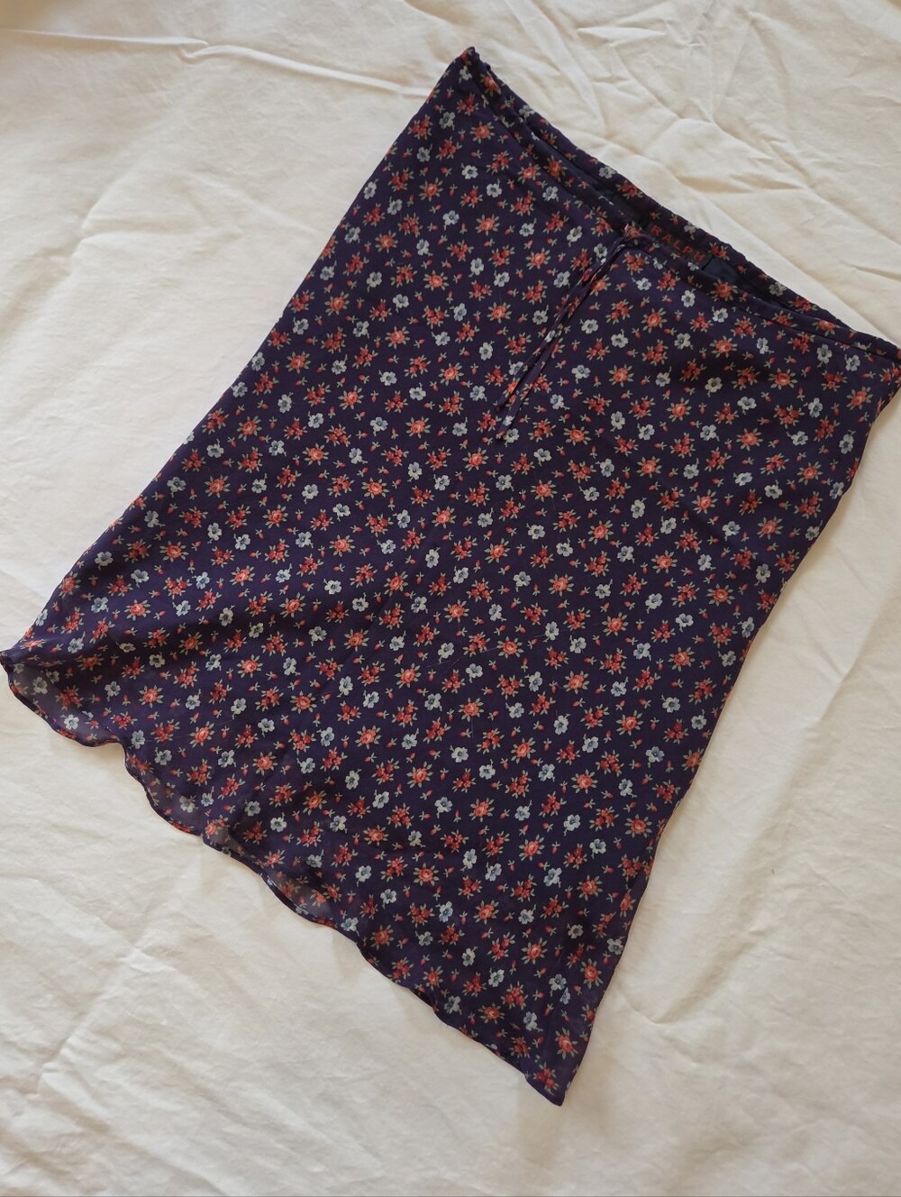 Vintage 1990's Ralph Lauren | Navy & Red Floral 100% Silk Midi Skirt